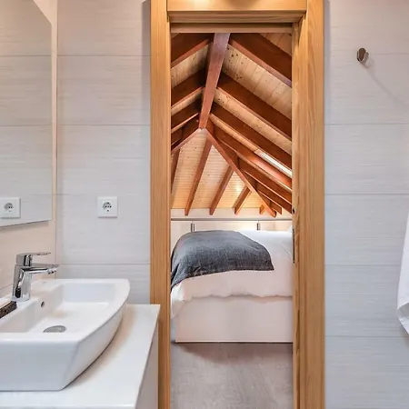 Sobri Cork House - Sustainable Loft Oporto